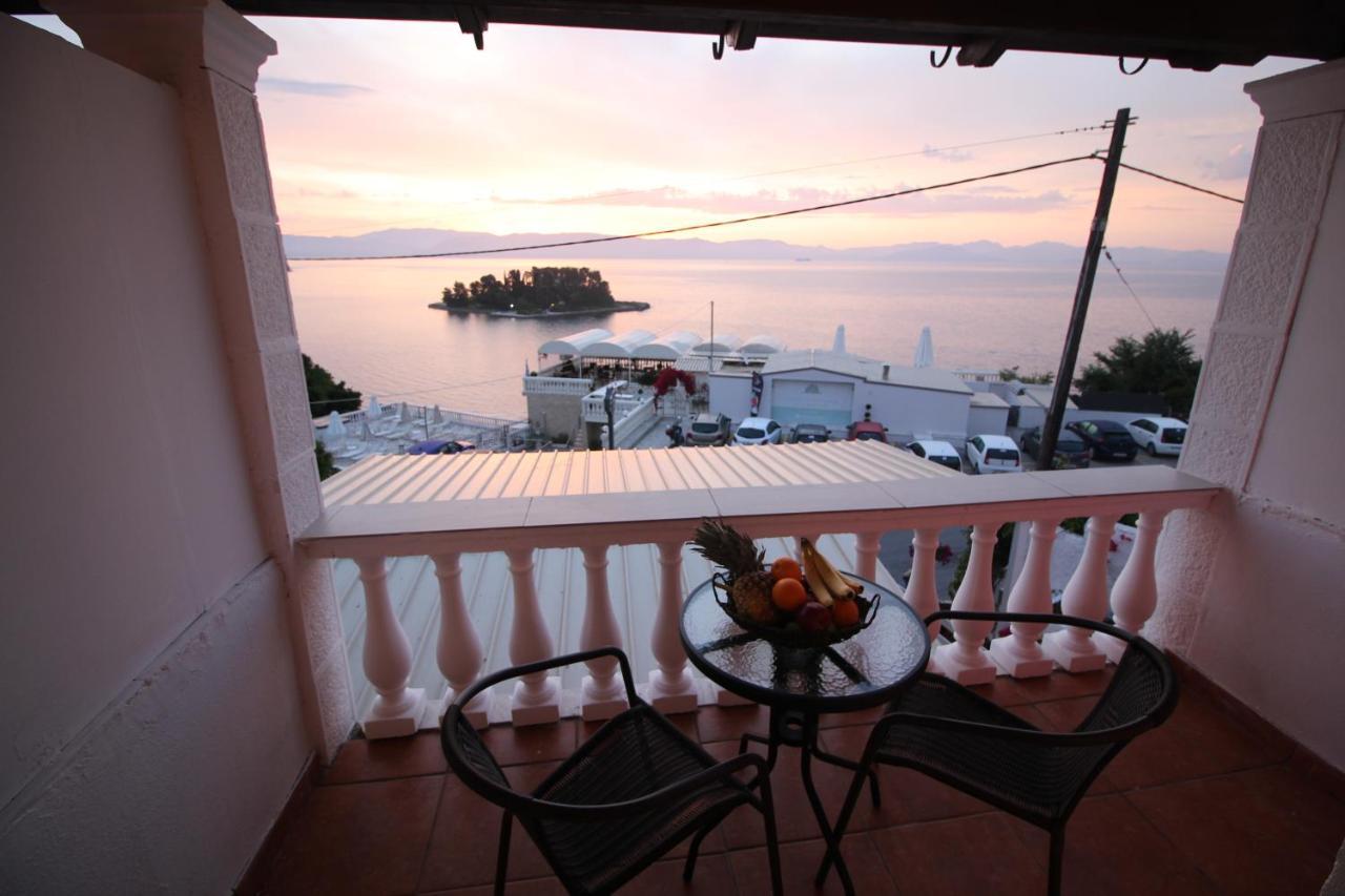 Batis Breeze Bed and Breakfast Perama  Eksteriør billede